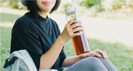 運動時の水分補給に